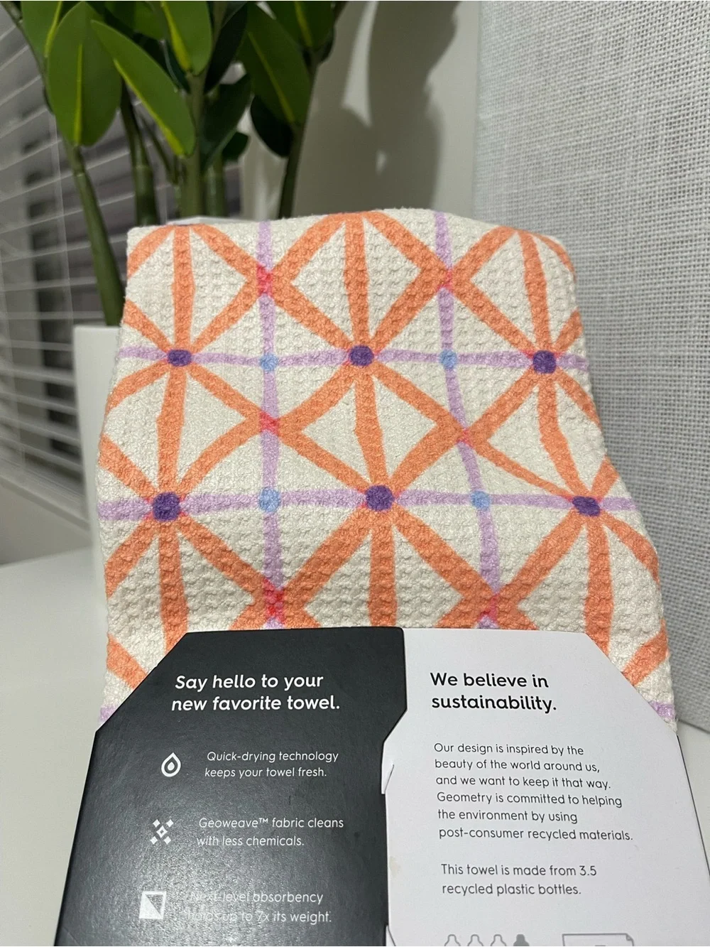 nwt GEOMETRY kitchen tea hand towels Orange